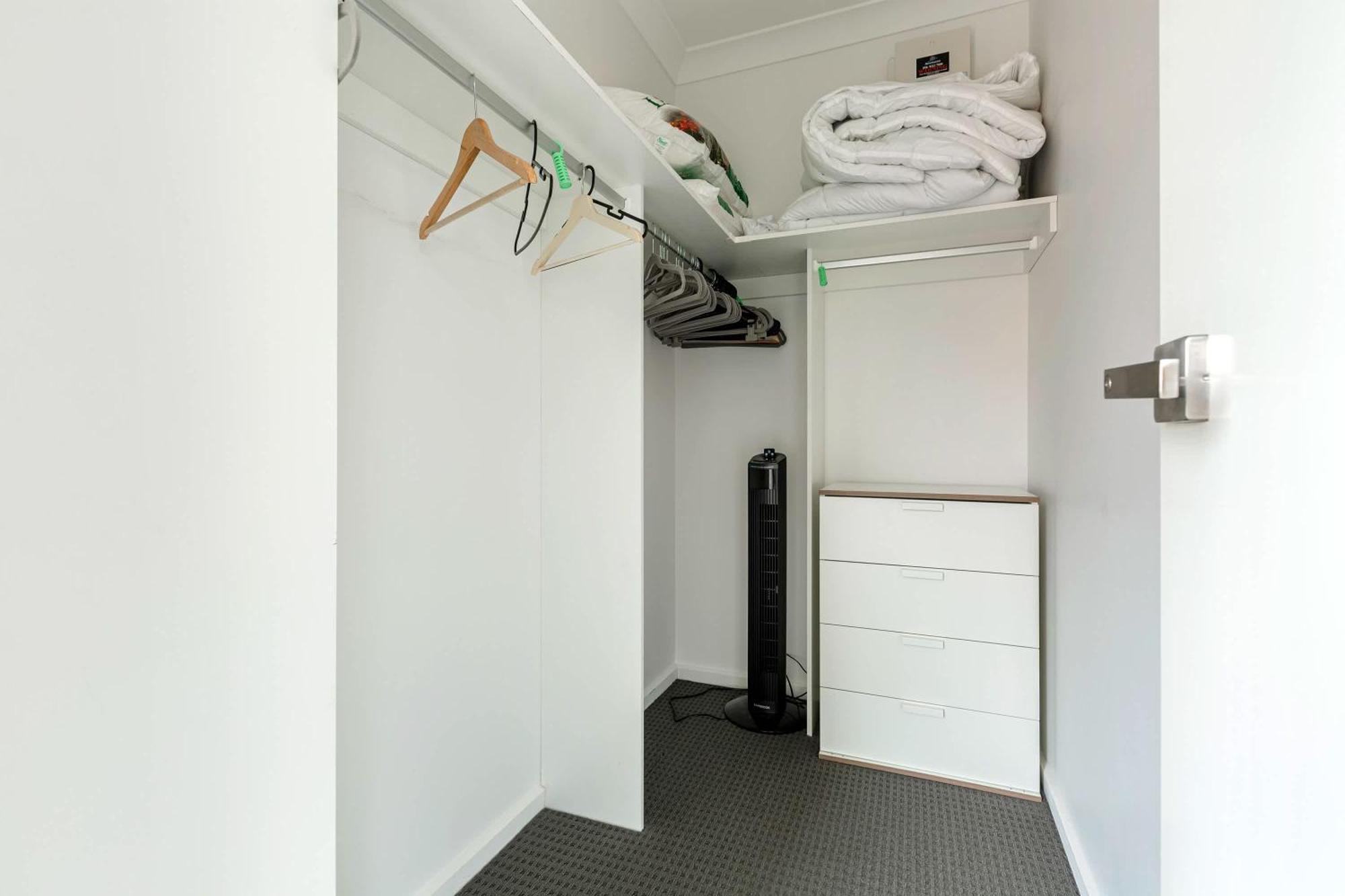 Vaquay Contempo In Flemington Holiday home
