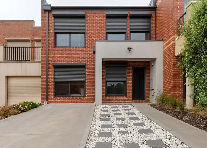 Vaquay Contempo In Flemington